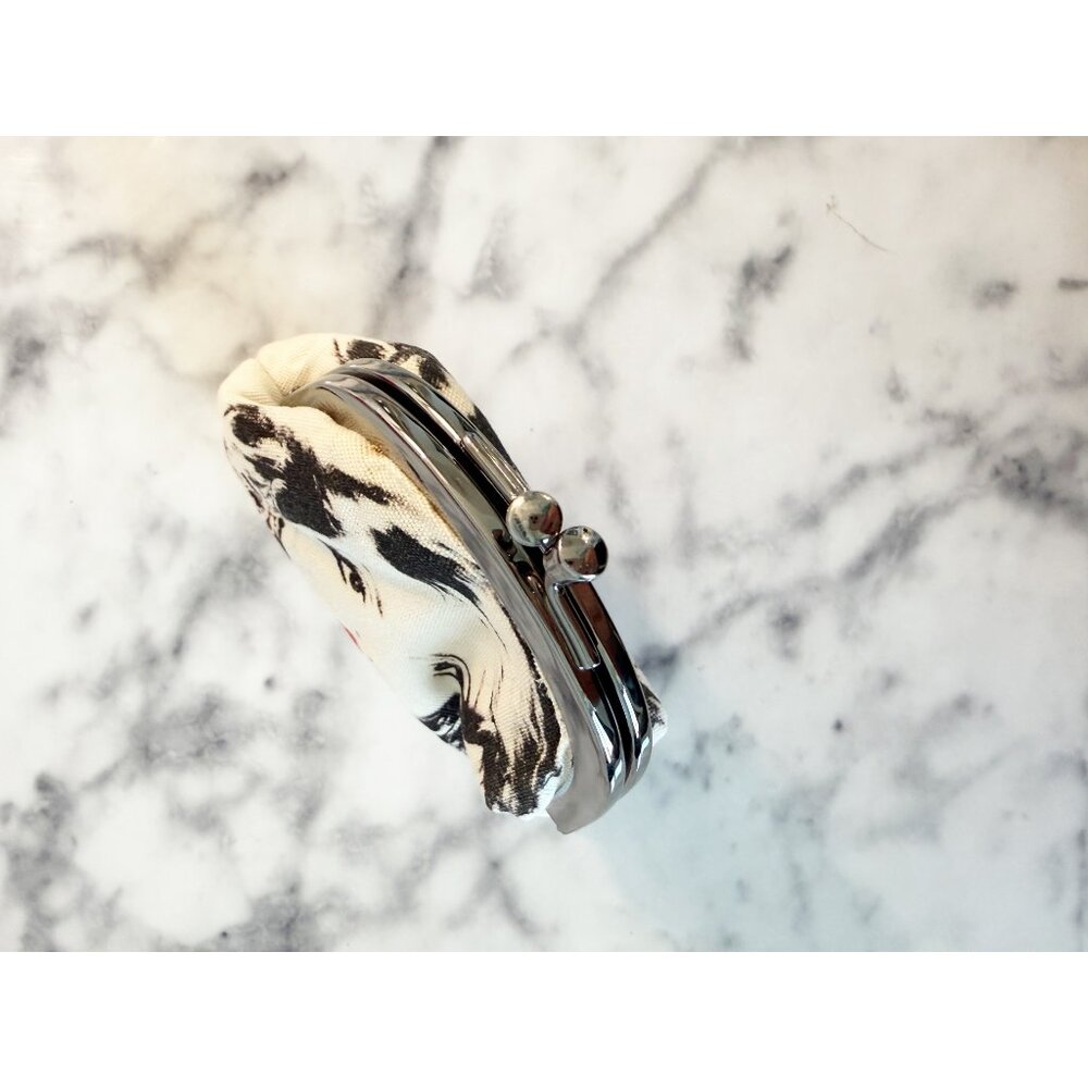 Andy Warhol x Philip Treacy Kiss Lock Coin Purse - Picture 8 of 13